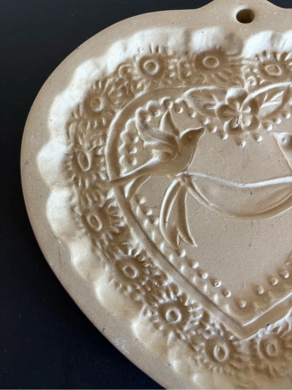 Vintage Brown Bag Hill Design 1985 Victorian Heart Cookie Mold Floral Heart Dove